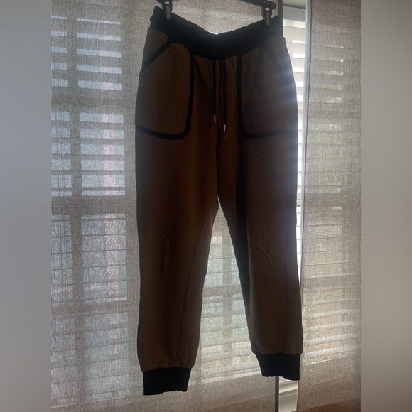 Love Moschino joggers - Picture 2 of 10